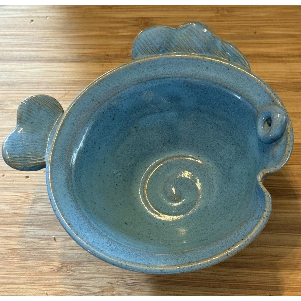 Small Decorative Art Studio Pottery Hand Painted Blue Fish Trinket Plate Dish 6”